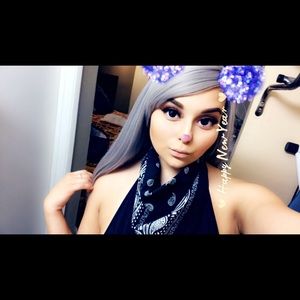 Meet your Posher, Candice